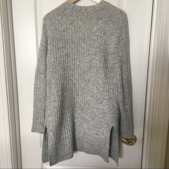 Longline Ribbed Gray Cardigan - Picture 5 of 5